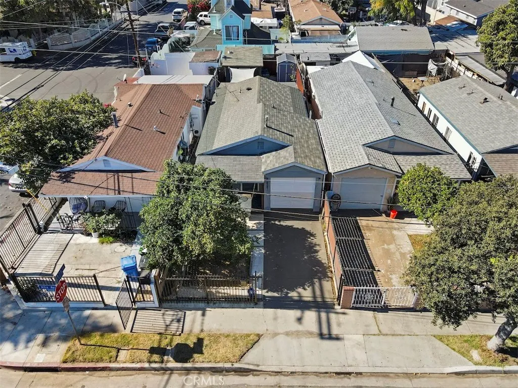 8241 Alix, Los Angeles, California 90001 home-pic-1